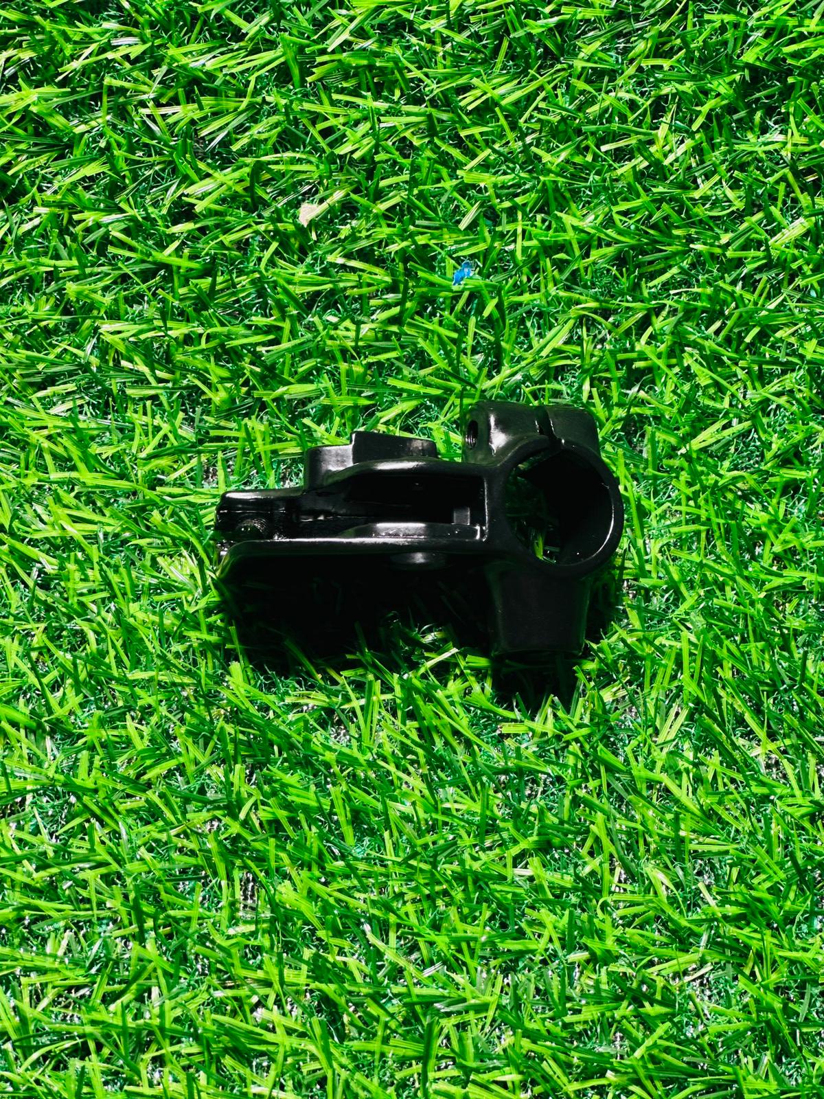 Right Hand Lever Holder (DD191141) image 4